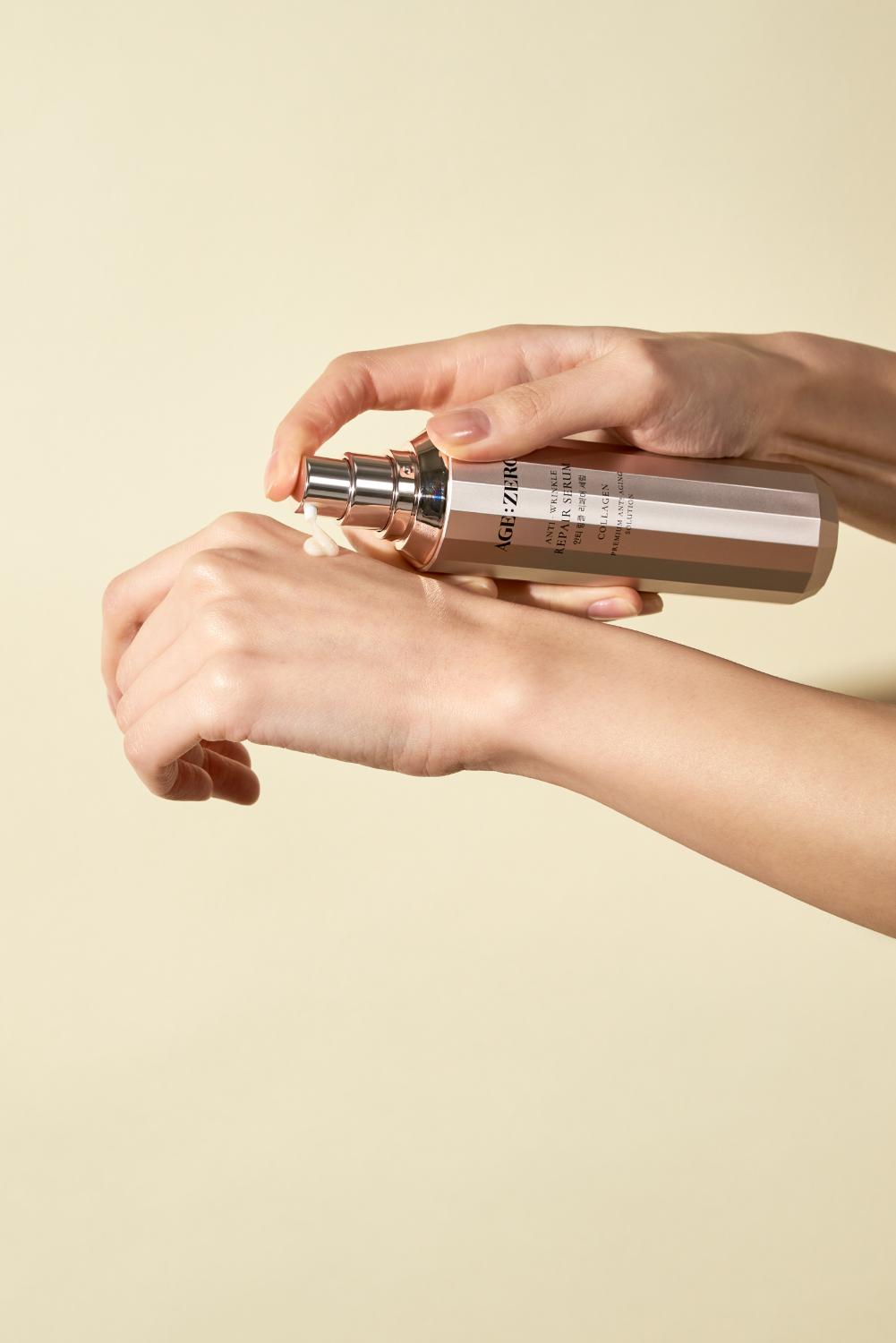 Siero antiage coreano con peptidi e collagene a basso peso molecolare, rimpolpa e leviga la pelle matura, skincare Age:Zero K-beauty.
